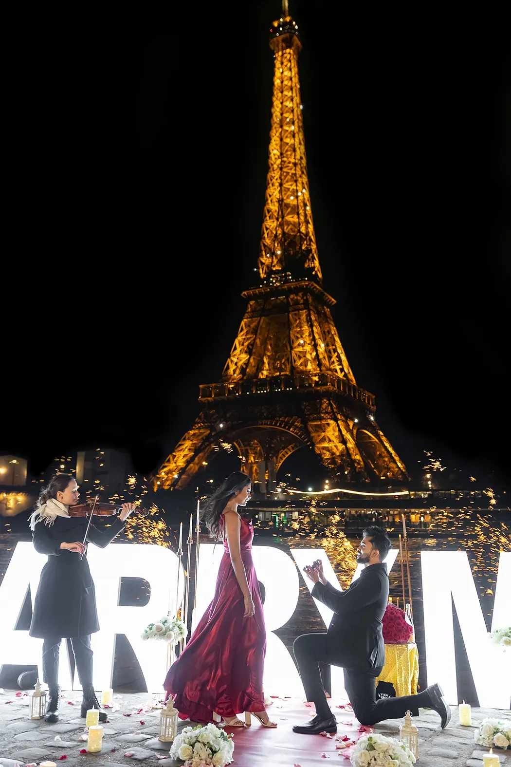 Paris proposal decoration