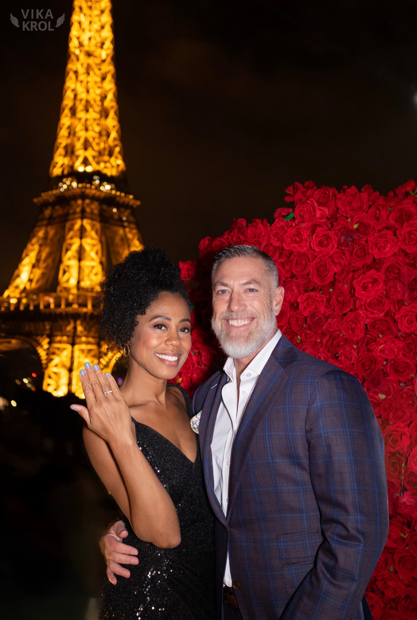 Rooftop proposal Paris - romantic setup